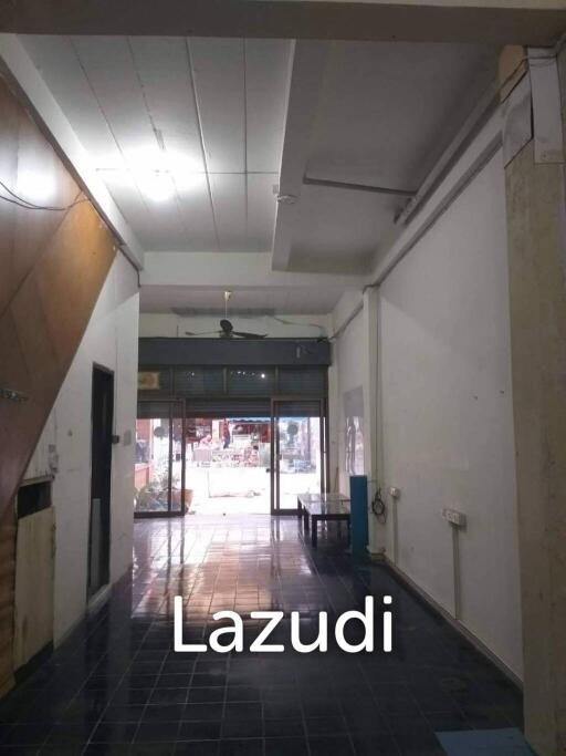 750 ตร.ม.  5 ห้องนอน  5 ห้องน้ำ อาคารสำหรับ ขายใน บางละมุงบางละมุง