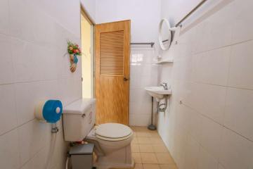 3 ห้องนอน, 2 ห้องน้ำ บ้าน ราคา ฿ 10,000/เดือน