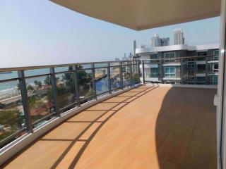 2 Bedrooms Condo in Whale Marina Na Jomtien C009207