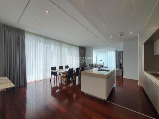 For RENT : MARQUE Sukhumvit / 3 Bedroom / 3 Bathrooms / 194 sqm / 220000 THB [6092300]