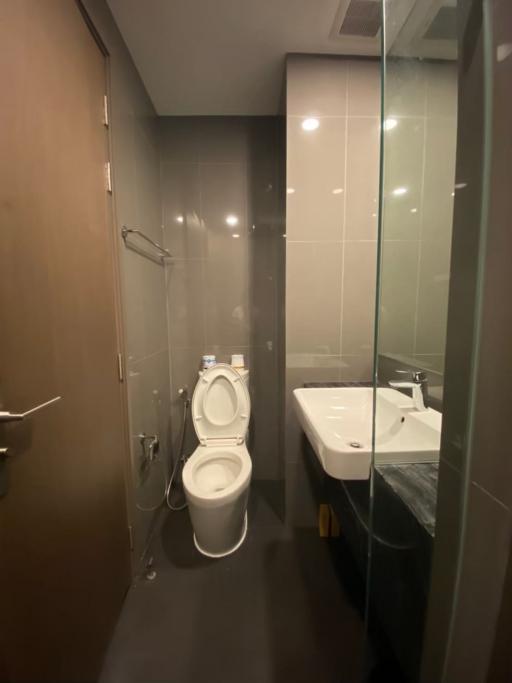 For SALE : Ashton Chula-Silom / 1 Bedroom / 1 Bathrooms / 25 sqm / 6300000 THB [S11622]