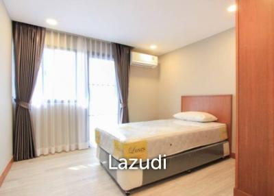 3 Bedrooms 3 Bathrooms 160 SQ.M United Tower