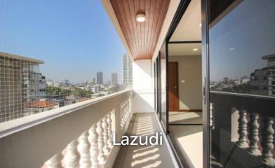 2 Bedrooms 2 Bathrooms 160 SQ.M United Tower