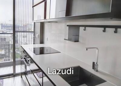 2 Bed 2 Bath 67 SQ.M The Room Sathorn - St.Louis