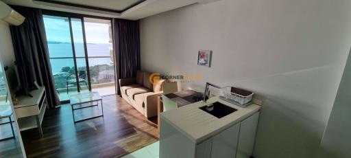 1 bedroom Condo in The Peak Towers Pratumnak