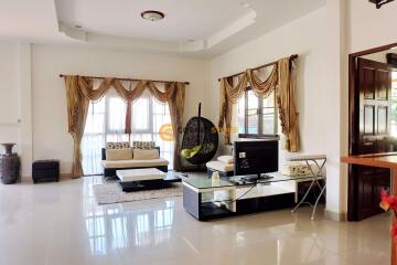 3 bedroom House in Rose Land and House East Pattaya