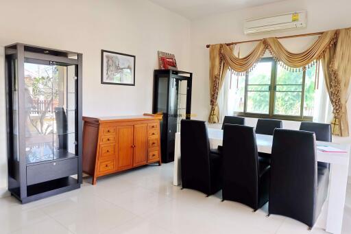 3 bedroom House in Rose Land and House East Pattaya