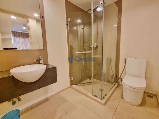 2 Bedrooms Condo in Unixx South Pattaya South Pattaya C010762