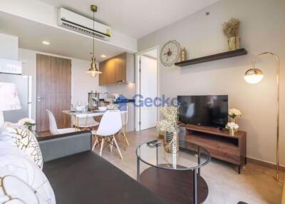 2 Bedrooms Condo in Unixx South Pattaya South Pattaya C010760