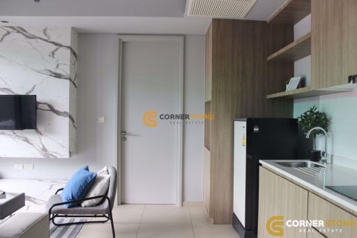 1 bedroom Condo in Zire Wongamat Wongamat