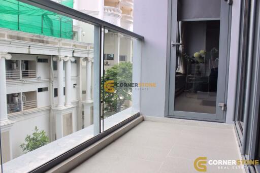 1 bedroom Condo in Zire Wongamat Wongamat