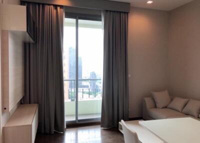 For SALE : Q Asoke / 1 Bedroom / 1 Bathrooms / 34 sqm / 7500000 THB [S11633]