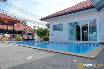 บ้านหลังนี้มี 4 Bedrooms ห้องนอน  อยู่ในโครงการชื่อ Pattaya Lagoon  ตั้งอยู่ที่ พัทยา