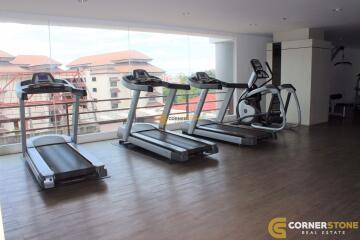 คอนโดนี้ มีห้องนอน 2 ห้องนอน  อยู่ในโครงการ คอนโดมิเนียมชื่อ The Axis Condo Pattaya 