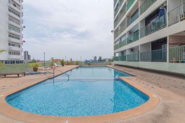 2 Bedrooms Condo in Sombat Condotel Pratumnak C010767