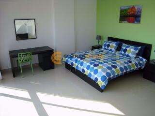 2 bedroom Condo in The Park Jomtien Jomtien