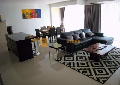 2 bedroom Condo in The Park Jomtien Jomtien