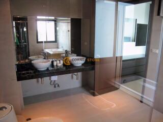 2 bedroom Condo in The Park Jomtien Jomtien