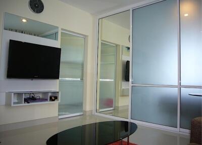 1 Bedroom 1 Bathroom Size 42sqm Life Sukhumvit 65 for Sale 4mTHB