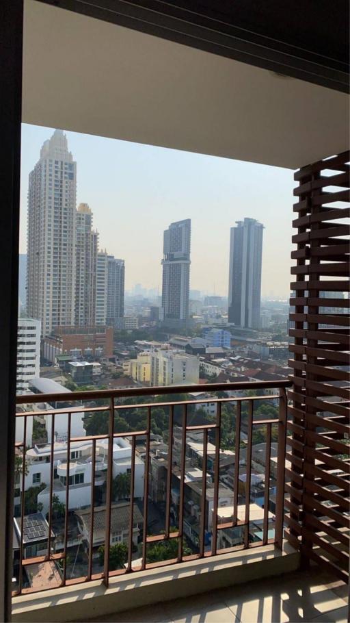 2 bedrooms 2 bathrooms Size: 83 sq.m. Rental Price: 37,000/month Centric Sathorn