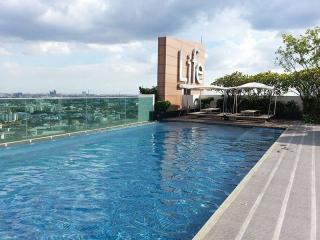 For SALE : Life @ Sukhumvit 65 / 1 Bedroom / 1 Bathrooms / 42 sqm / 4600000 THB [S11638]