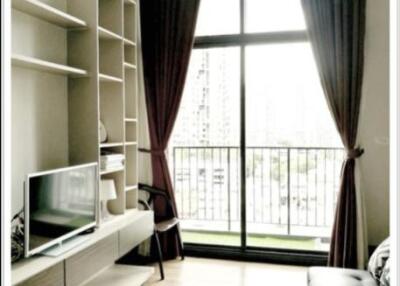 43 Sqm., 1 Bed, 1 Bath Condo listed for ฿ 5,500,000.