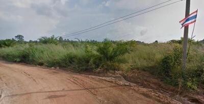 130,384 Sqm. Land listed for ฿ 325,960,000.