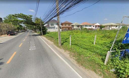 17,200 Sqm. Land listed for ฿ 206,400,480.