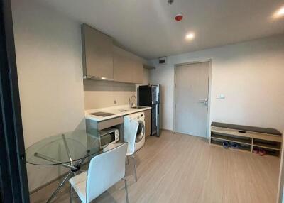 35 Sqm., 1 Bed, 1 Bath Condo listed for ฿ 20,000./Month