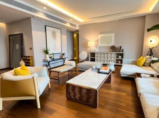 P10CR2404009 ดิ เอสเทลล์ พร้อมพงษ์ 4 Bed