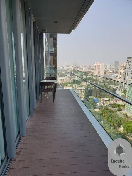 190 Sqm., 3 Beds, 3 Baths Condo listed for ฿ 85,000,000.