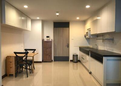 70 Sqm., 1 Bed, 1 Bath Condo listed for ฿ 21,000./Month