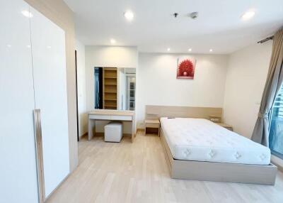 47 Sqm., 1 Bed, 1 Bath Condo listed for ฿ 22,000./Month