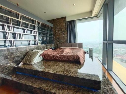 243 Sqm., 3 Beds, 3 Baths Condo listed for ฿ 45,000,000.