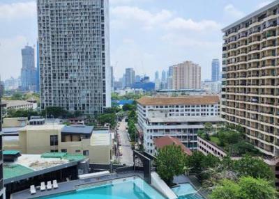 42 Sqm., 1 Bed, 1 Bath Condo listed for ฿ 4,500,000.