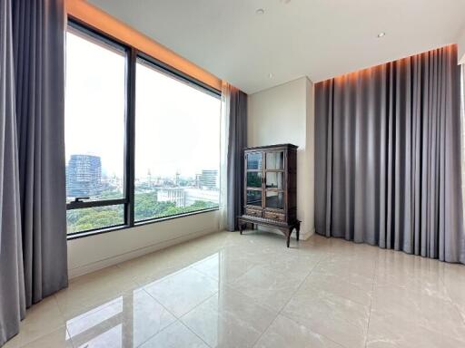 142 Sqm., 2 Beds, 3 Baths Condo listed for ฿ 31,500,000.