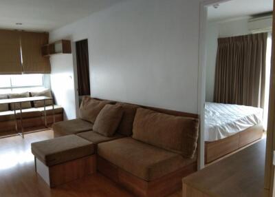 47 Sqm., 2 Beds, 1 Bath Condo listed for ฿ 25,000./Month