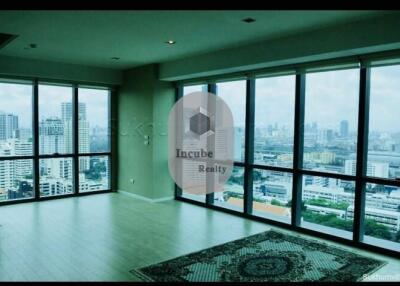 119 Sqm., 2 Beds, 2 Baths Condo listed for ฿ 23,700,000.