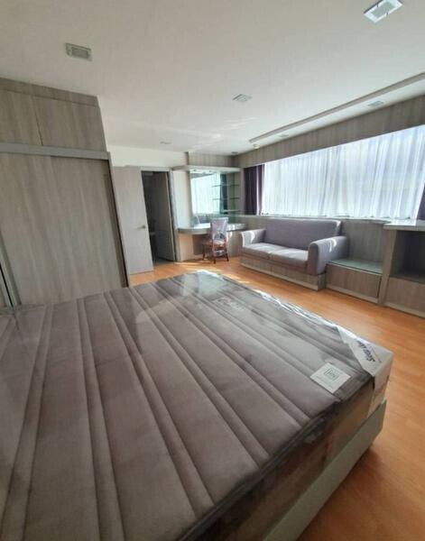 223 Sqm., 3 Beds, 3 Baths Condo listed for ฿ 17,000,000.