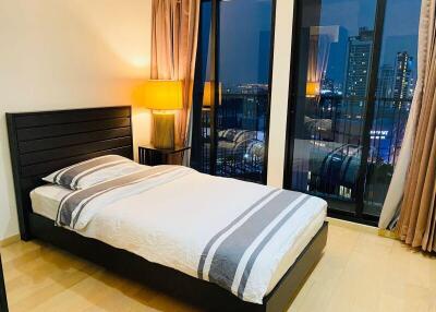 P32CR2301005 โนเบิล รีวิล 2 Bed