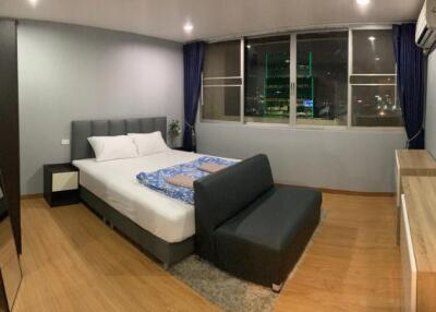 78 Sqm., 2 Beds, 1 Bath Condo listed for ฿ 35,000./Month