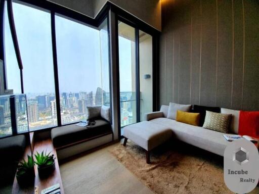 57 Sqm., 2 Beds, 1 Bath Condo listed for ฿ 13,990,000.
