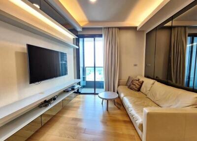 56 Sqm., 1 Bed, 2 Baths Condo listed for ฿ 13,500,000.