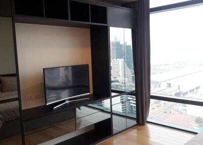 79 Sqm., 2 Beds, 2 Baths Condo listed for ฿ 11,500,000.