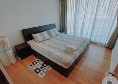 67 Sqm., 1 Bed, 1 Bath Condo listed for ฿ 12,000,000.