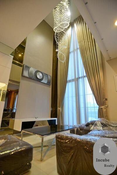 80 Sqm., 1 Bed, 2 Baths Condo listed for ฿ 11,900,000.