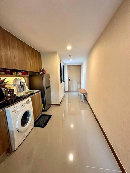 75 Sqm., 2 Beds, 2 Baths Condo listed for ฿ 11,500,000.