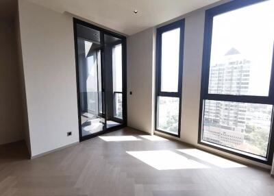 49 Sqm., 1 Bed, 1 Bath Condo listed for ฿ 10,900,000.