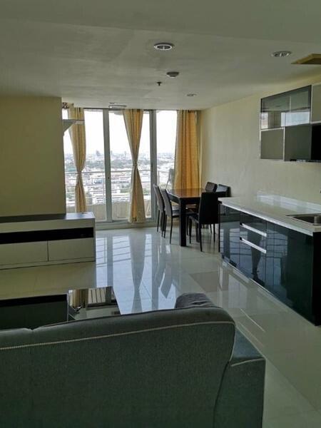 67 Sqm., 2 Beds, 1 Bath Condo listed for ฿ 9,600,000.