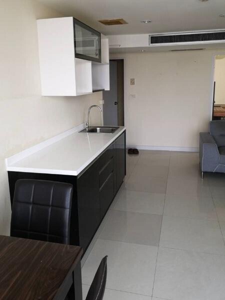 67 Sqm., 2 Beds, 1 Bath Condo listed for ฿ 9,600,000.